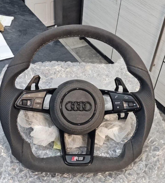 Volant personnlisé Audi TT/R8 - Thomas THERMODSUD - 20/2